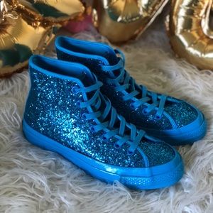 blue shiny converse